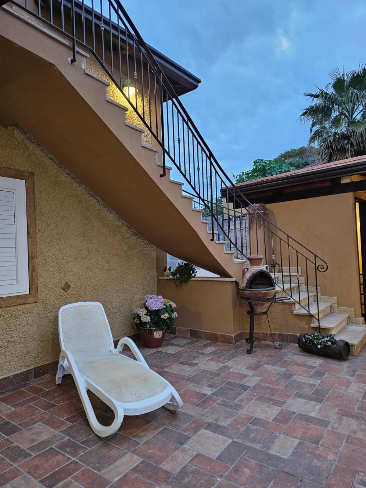 Casa Maya Brucoli Exterior photo